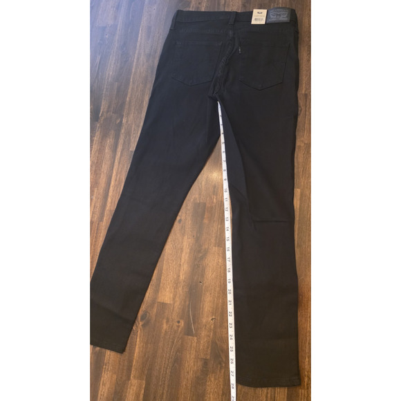 Levis Women’s 311 Shaping Skinny Jeans Black Size W 28 x L 28 NWT MSRP $69.50 - Picture 3 of 6